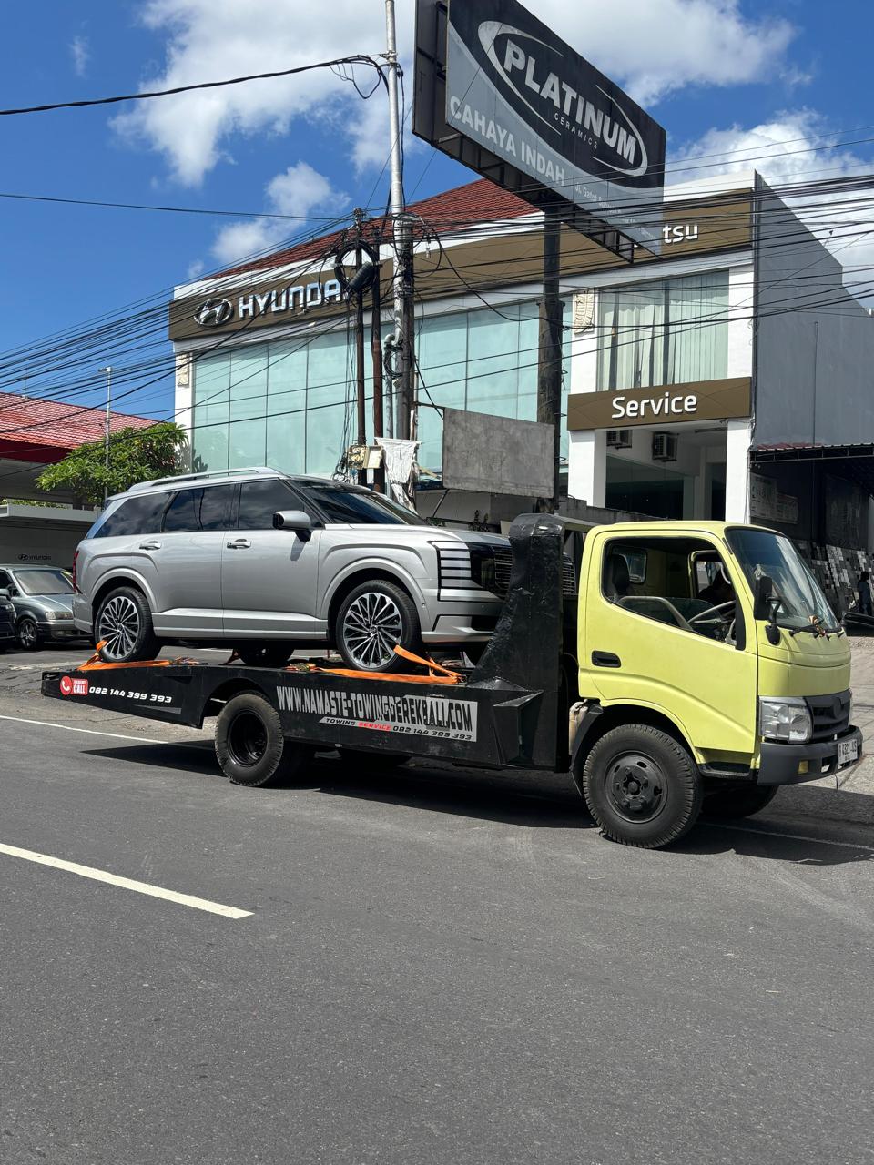 Armada storing Namaste Towing Bali siap 24 jam